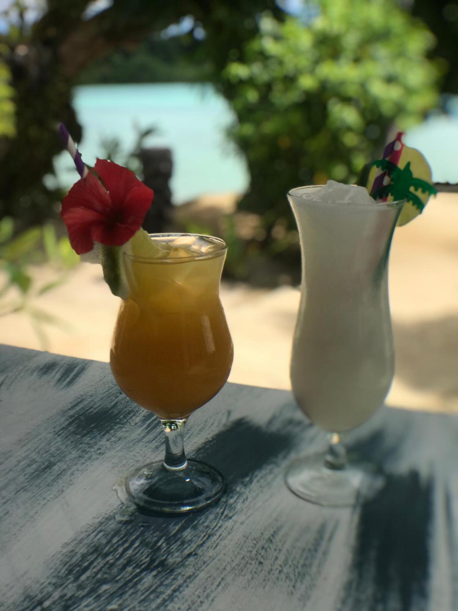 Turtle Bay Lodge Luganville Exterior foto